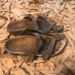 Mayari Birkenstock size 34